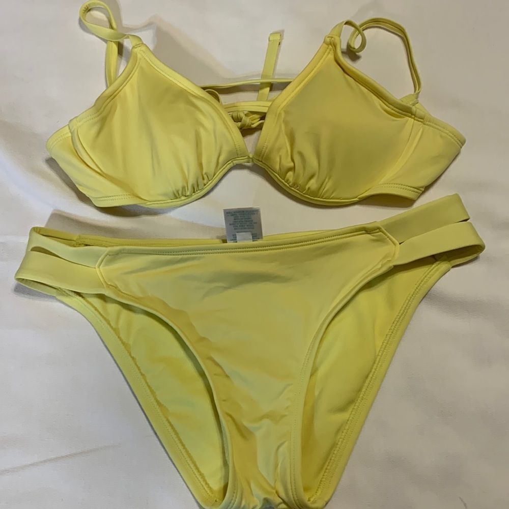 Kona Sol Size Small two-piece bikini yellow